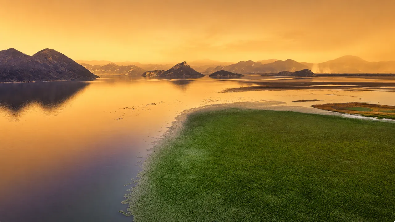 Skadar Lake sunset — Montenegro scenery